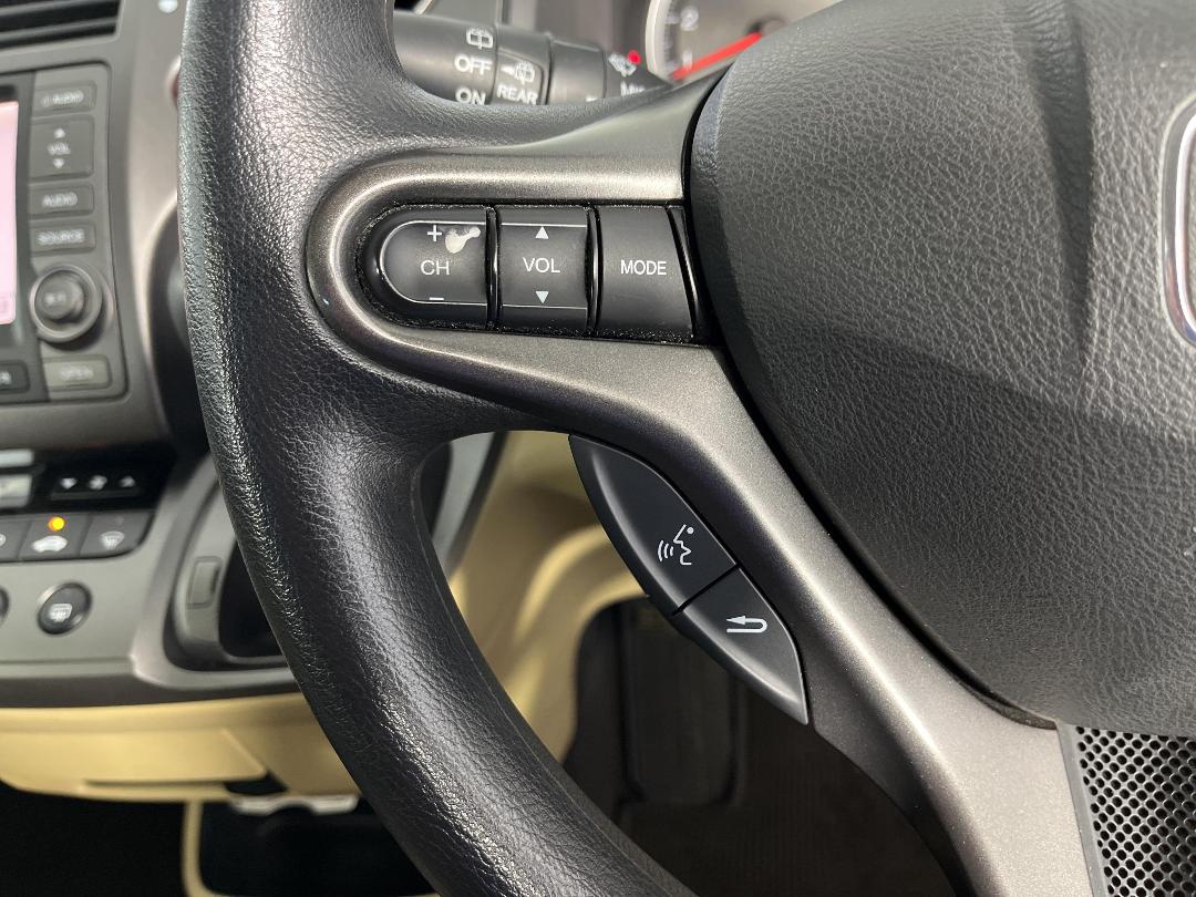 Photo '25' of Honda Stream Photo '25' of Honda Stream