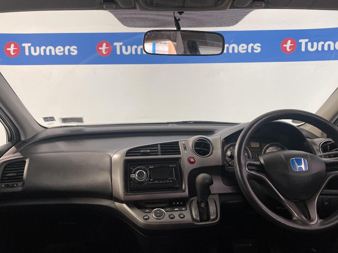 Photo '17' of Honda Stream