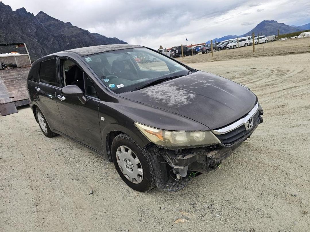 Photo '4' of Honda Stream