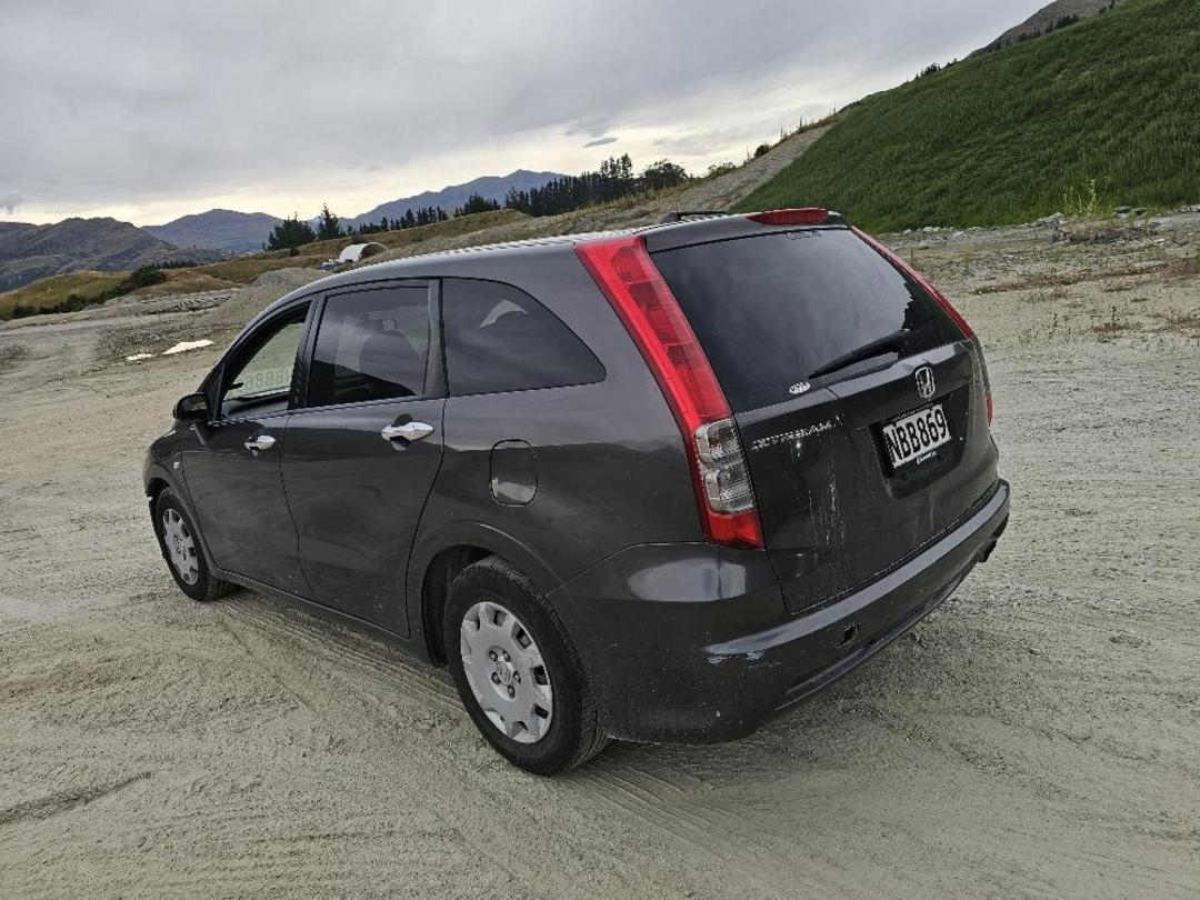 Photo '8' of Honda Stream