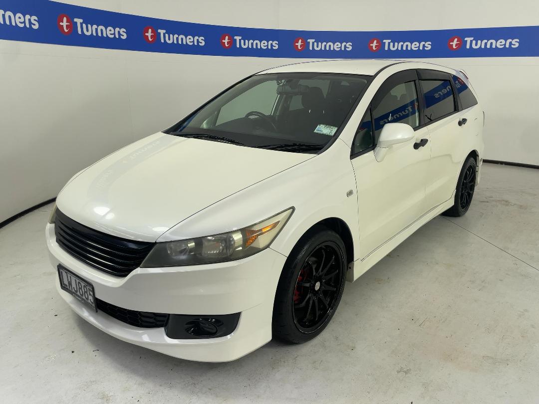 Photo '4' of Honda Stream Photo '4' of Honda Stream