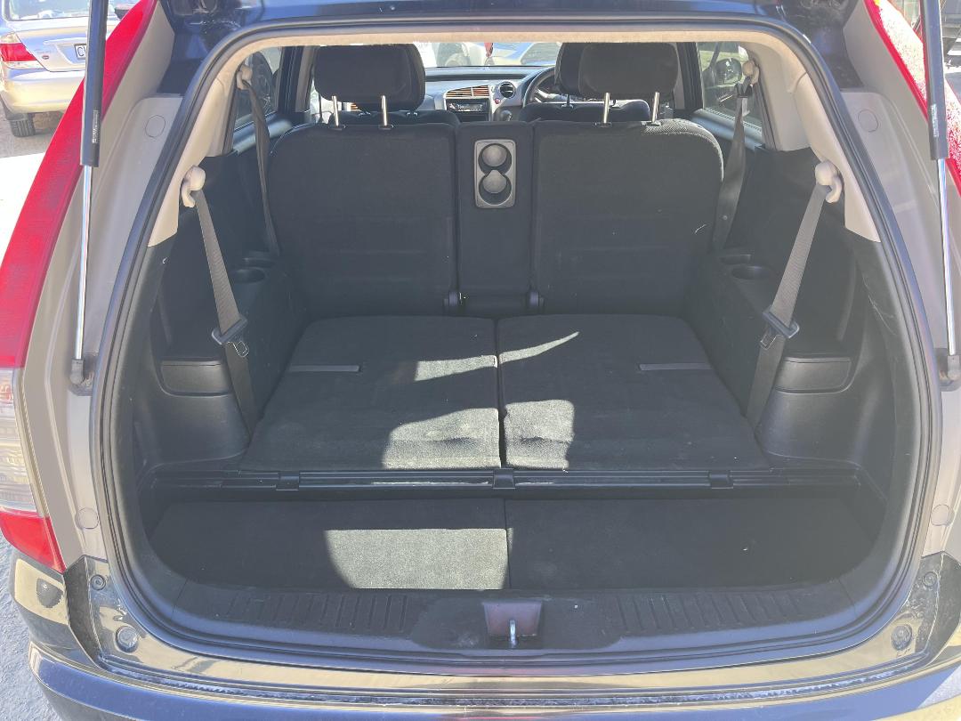 Photo '11' of Honda Stream