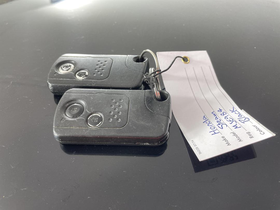 Photo '22' of Honda Stream