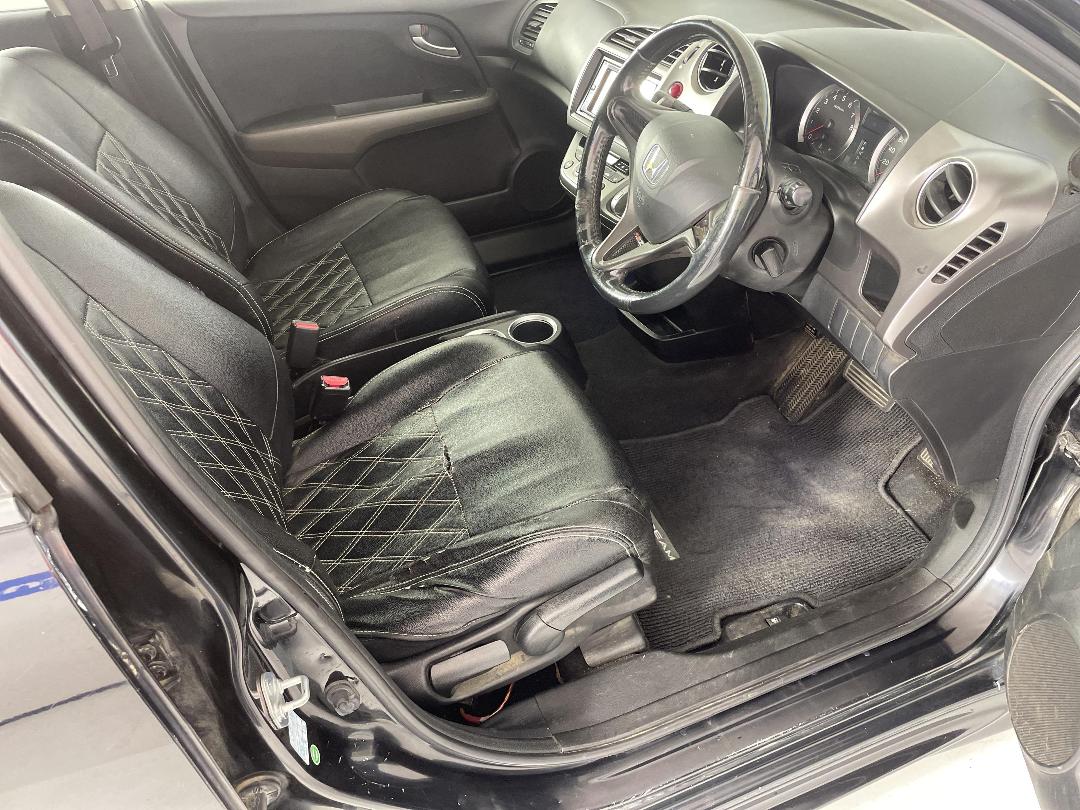 Photo '16' of Honda Stream