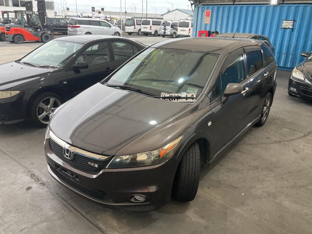 Photo '6' of Honda Stream RSZ