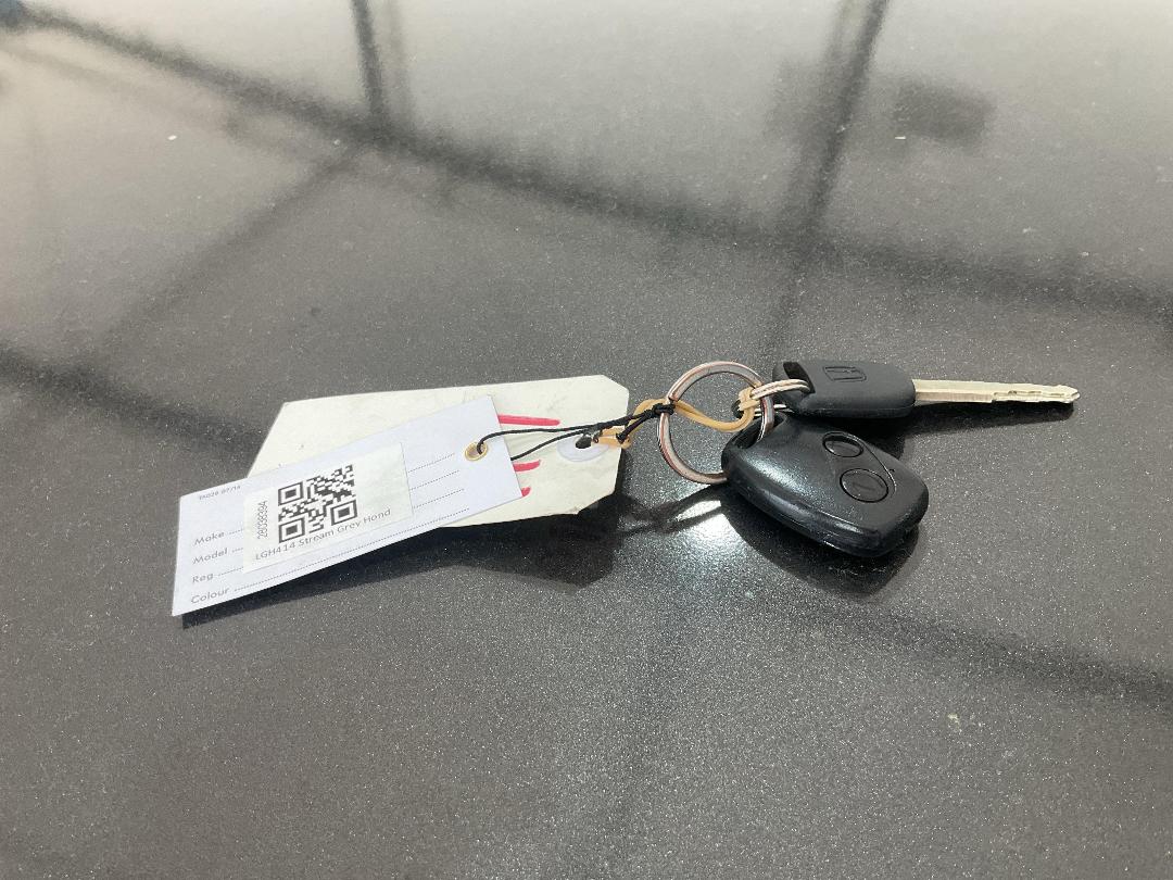 Photo '19' of Honda Stream RSZ