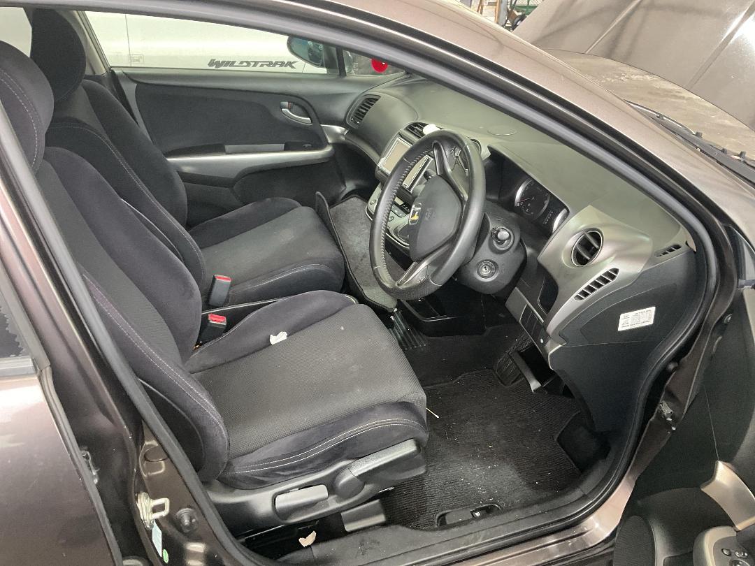 Photo '20' of Honda Stream RSZ