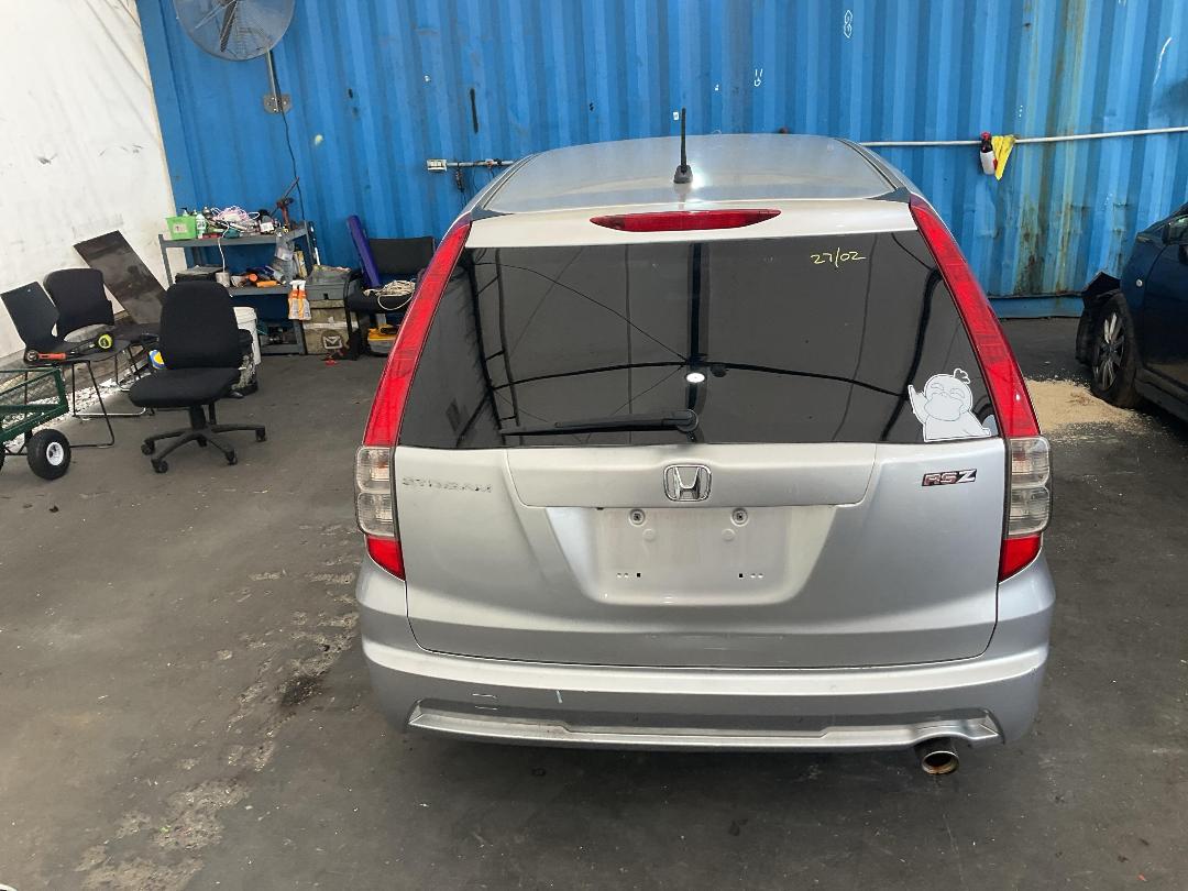 Photo '13' of Honda Stream RSZ