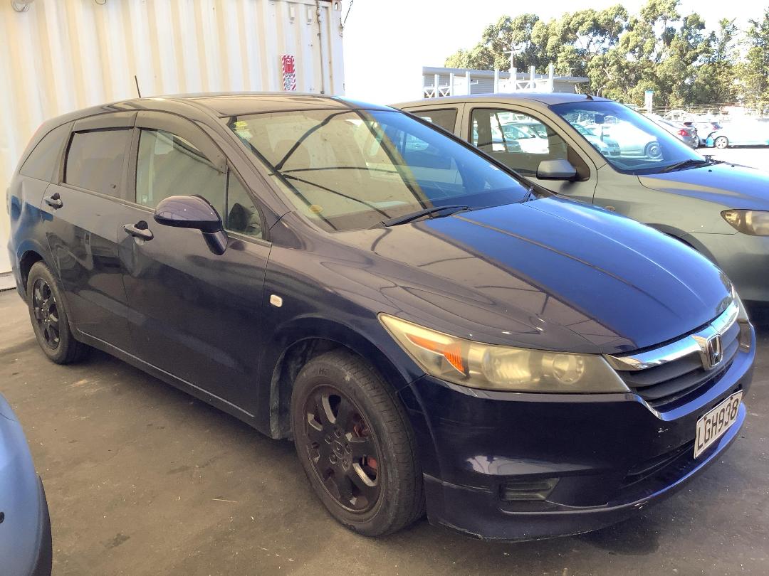 Photo '4' of Honda Stream Photo '4' of Honda Stream