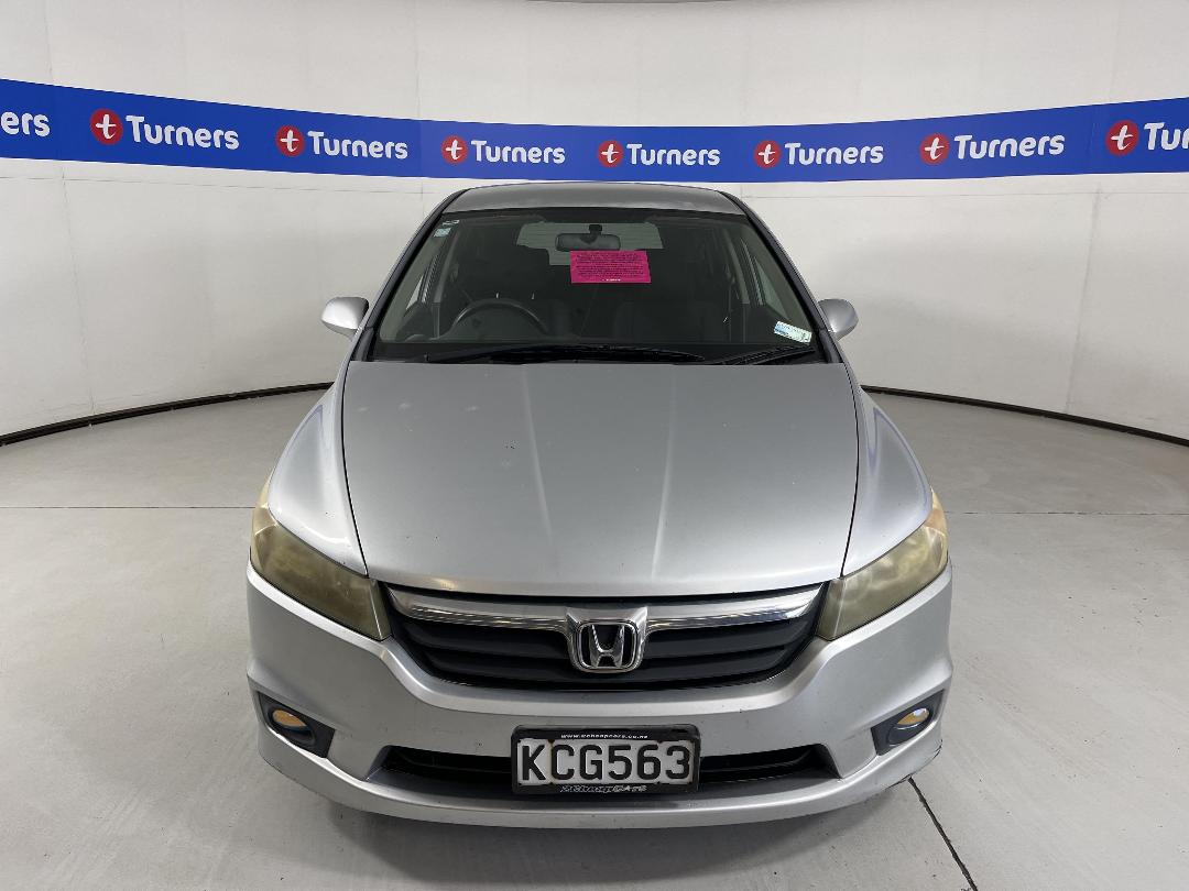 Photo '2' of Honda Stream Photo '2' of Honda Stream