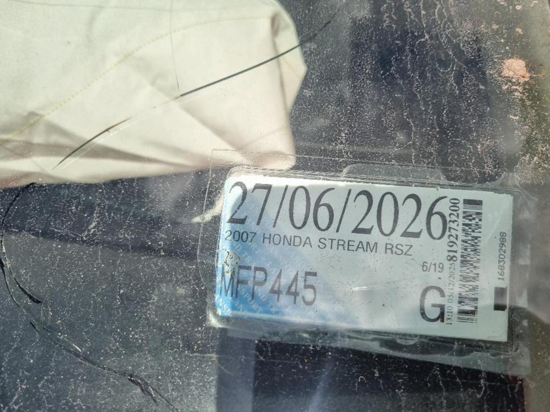 Photo '5' of Honda Stream RSZ Photo '5' of Honda Stream RSZ