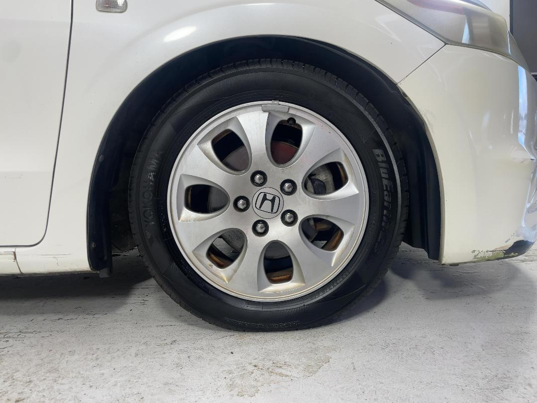 Photo '9' of Honda Stream