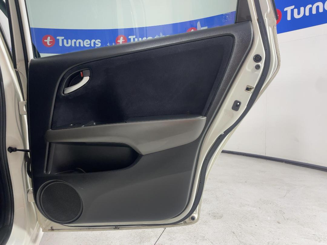 Photo '19' of Honda Stream