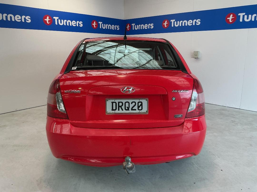 Photo '6' of Hyundai Accent Photo '6' of Hyundai Accent