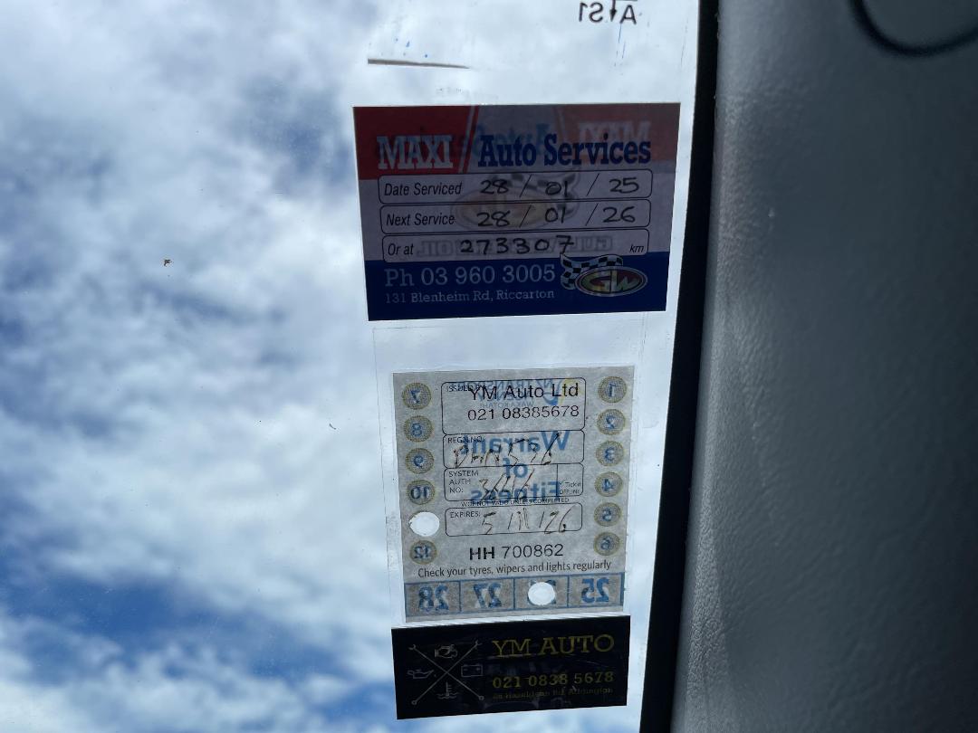 Photo '21' of Hyundai Elantra Photo '21' of Hyundai Elantra