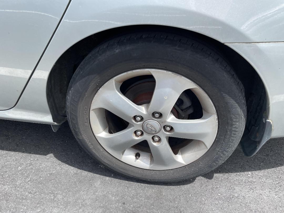 Photo '9' of Hyundai Elantra Photo '9' of Hyundai Elantra