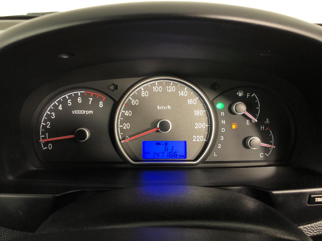 Photo '21' of Hyundai Elantra Photo '21' of Hyundai Elantra