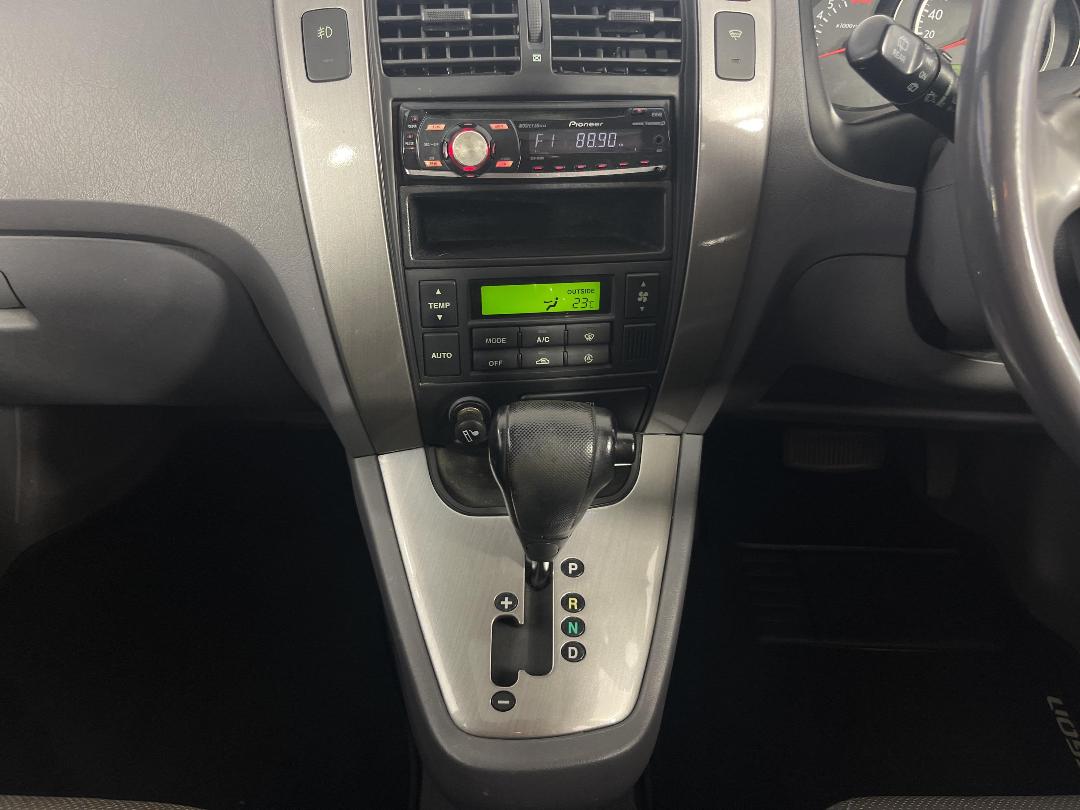 Photo '18' of Hyundai JM Photo '18' of Hyundai JM