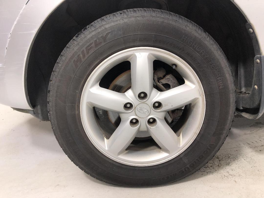 Photo '10' of Hyundai Santa FE