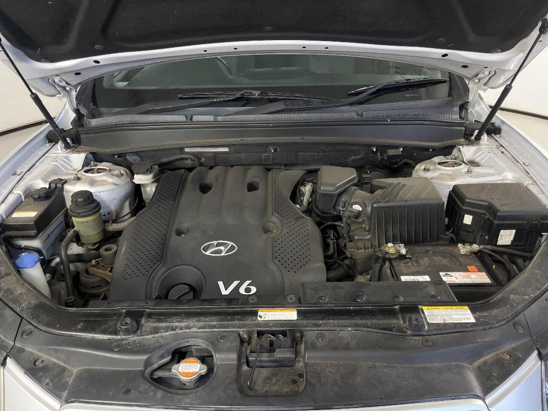 Photo '8' of Hyundai Santa FE V6 SUV Photo '8' of Hyundai Santa FE V6 SUV