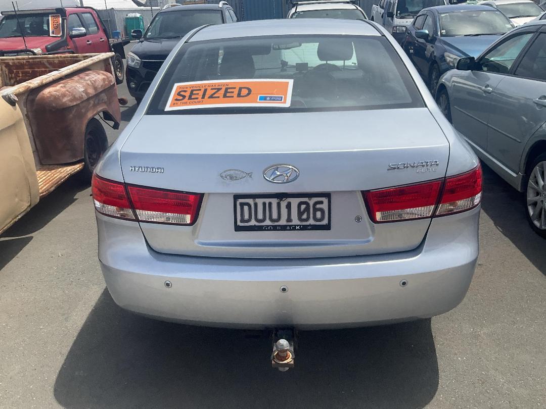 Photo '5' of Hyundai Sonata Photo '5' of Hyundai Sonata