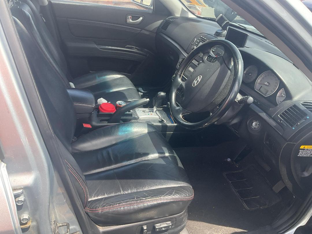 Photo '9' of Hyundai Sonata Photo '9' of Hyundai Sonata