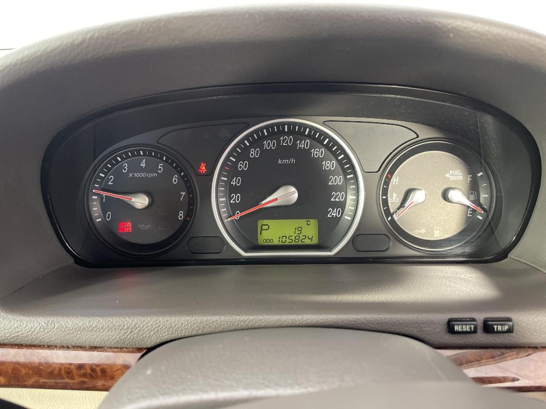 Photo '21' of Hyundai Sonata Photo '21' of Hyundai Sonata