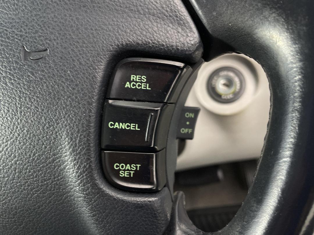 Photo '23' of Hyundai Sonata