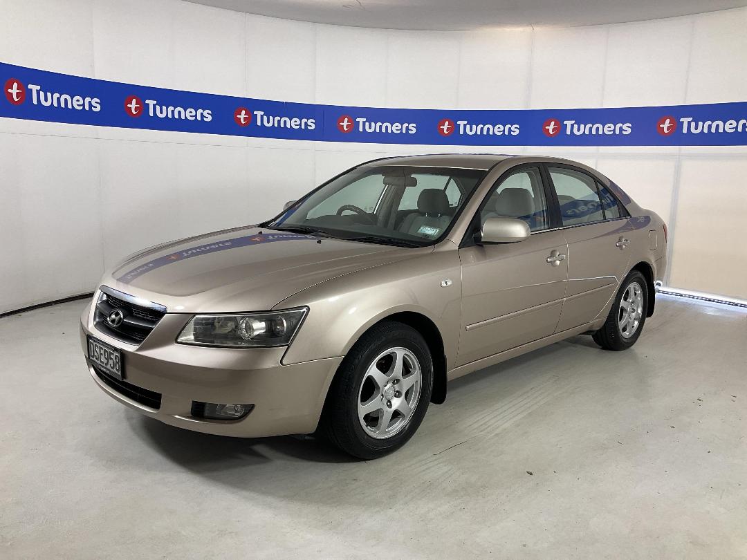 Photo '4' of Hyundai Sonata