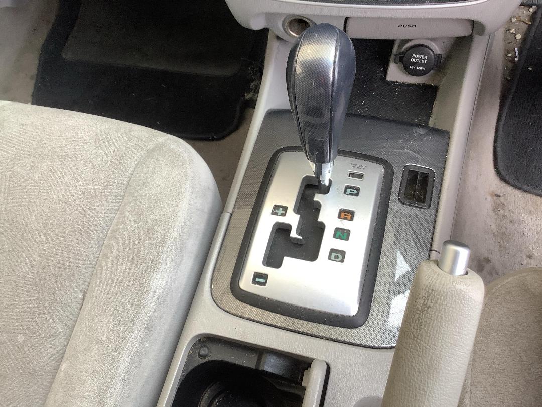 Photo '18' of Hyundai Sonata Photo '18' of Hyundai Sonata