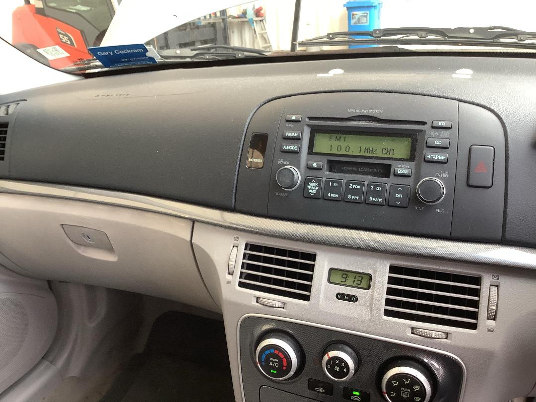 Photo '19' of Hyundai Sonata Photo '19' of Hyundai Sonata