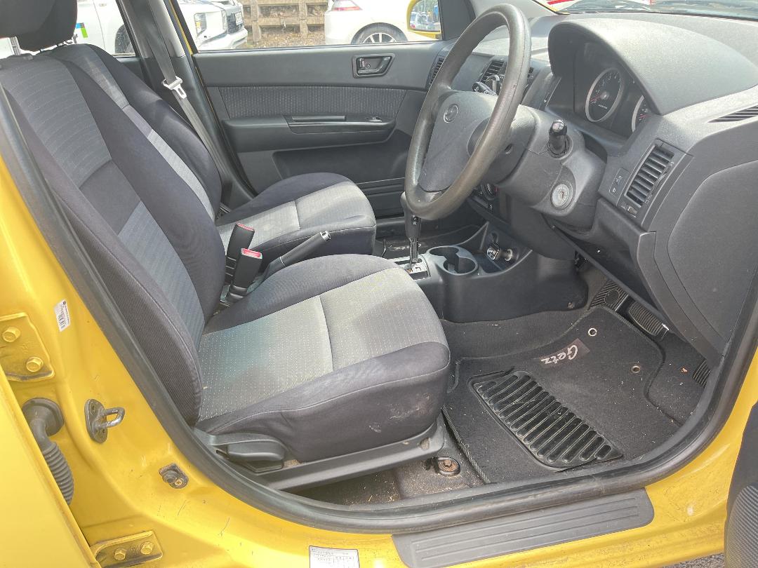 Photo '13' of Hyundai TB Photo '13' of Hyundai TB