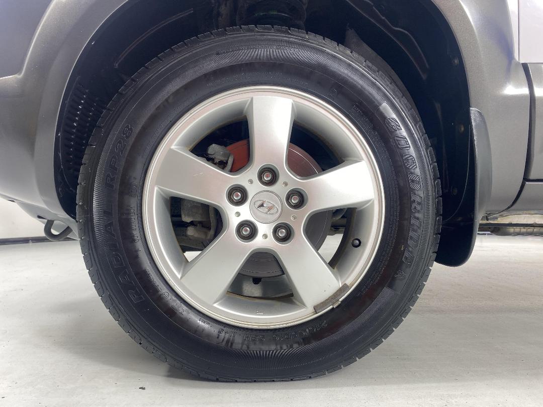 Photo '10' of Hyundai Tucson Photo '10' of Hyundai Tucson