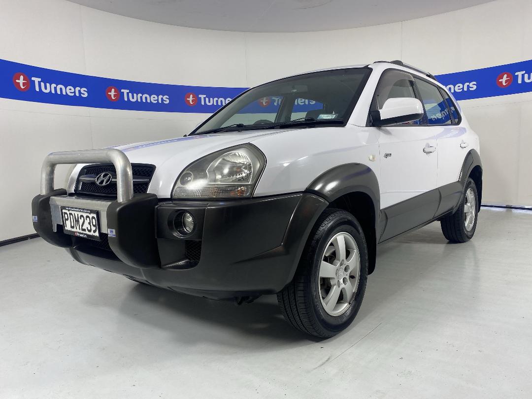 Photo '4' of Hyundai Tucson Photo '4' of Hyundai Tucson