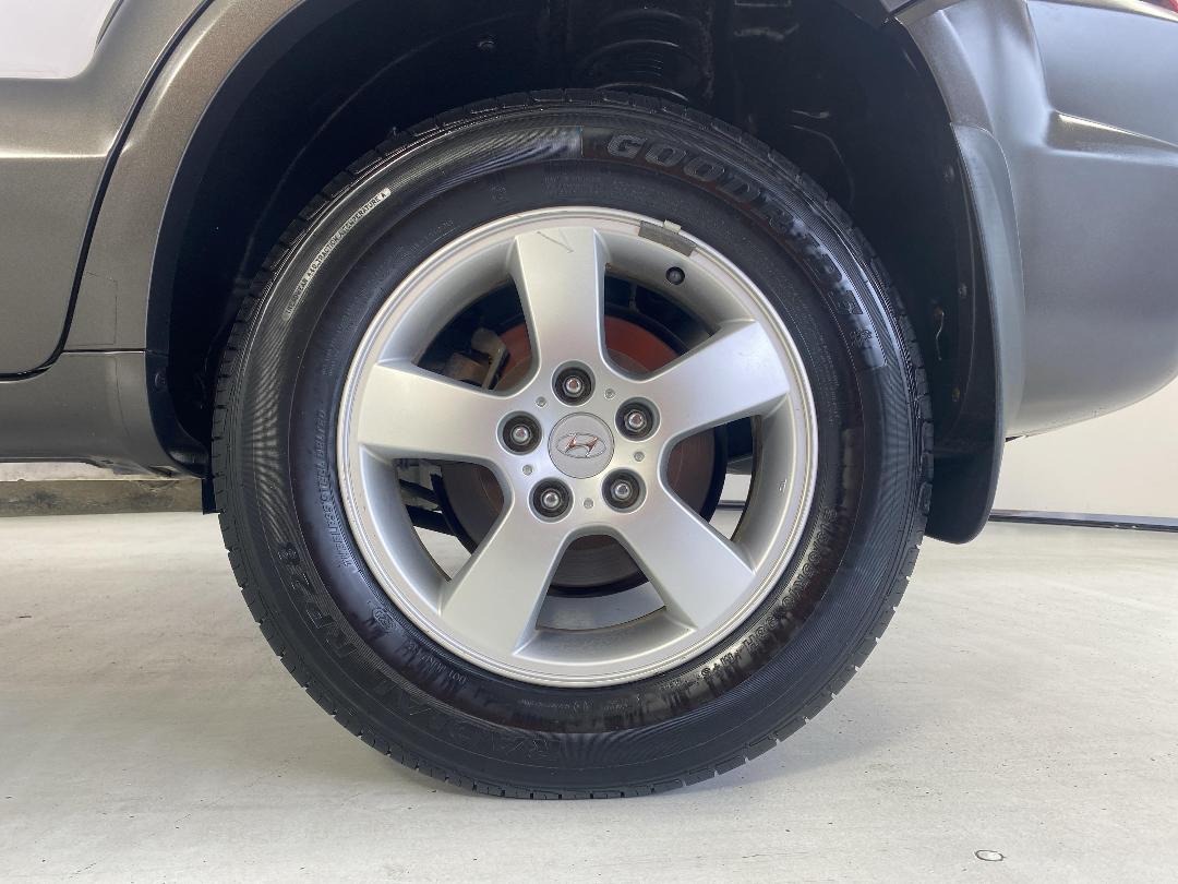 Photo '11' of Hyundai Tucson Photo '11' of Hyundai Tucson