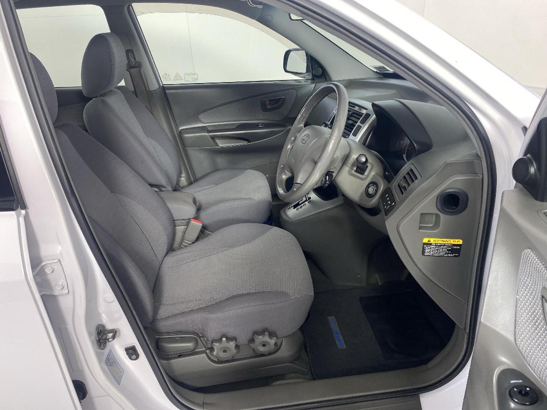 Photo '16' of Hyundai Tucson Photo '16' of Hyundai Tucson