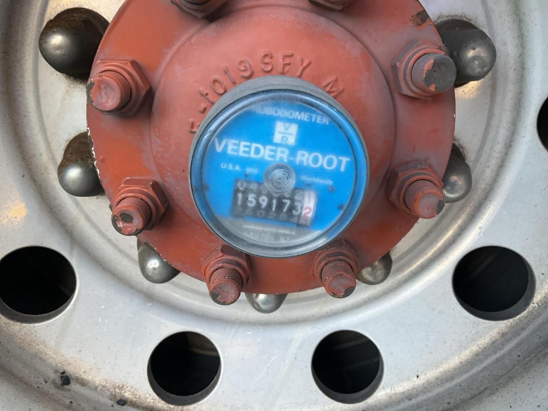 Photo '28' of International 7600 Tractor Unit