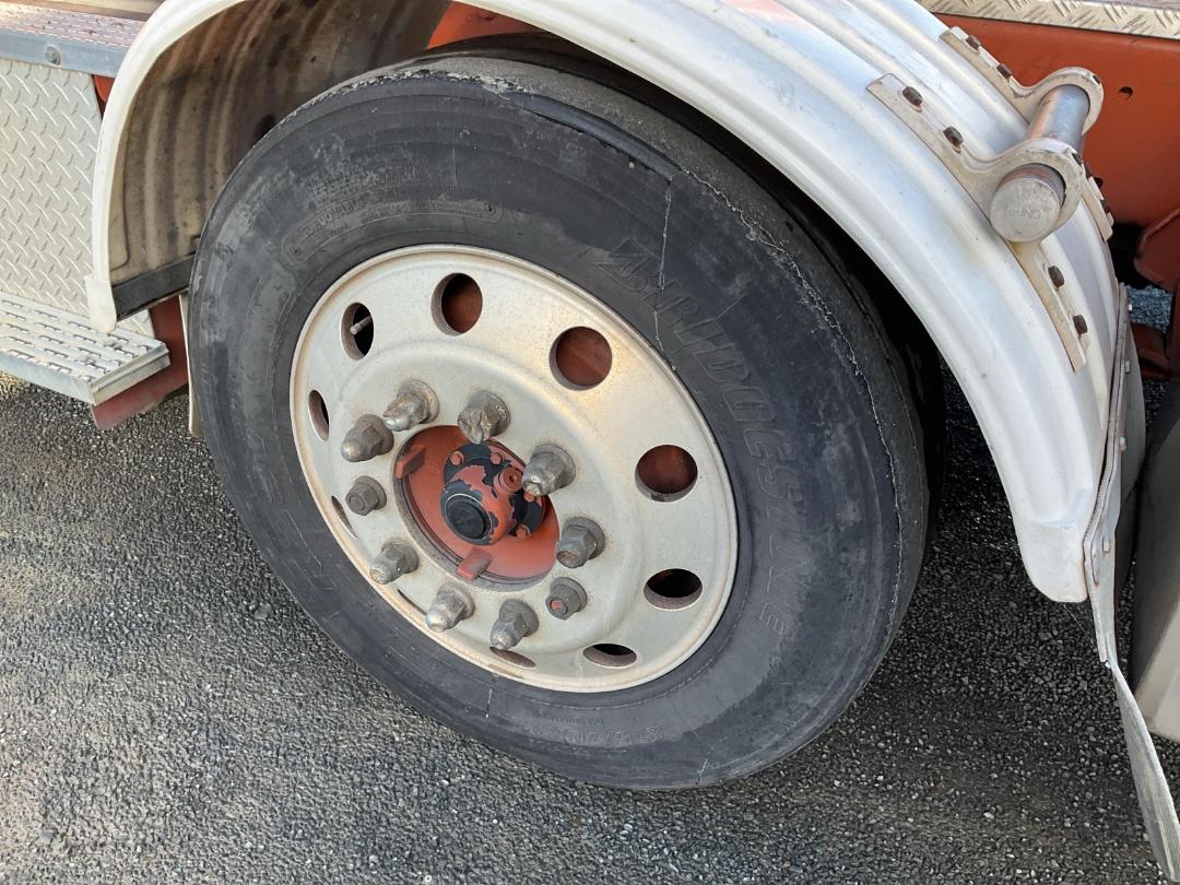 Photo '31' of International 7600 Tractor Unit