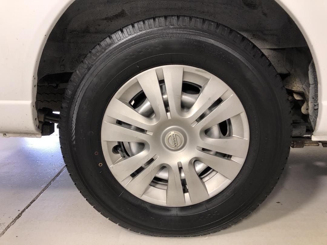 Photo '12' of Isuzu Como