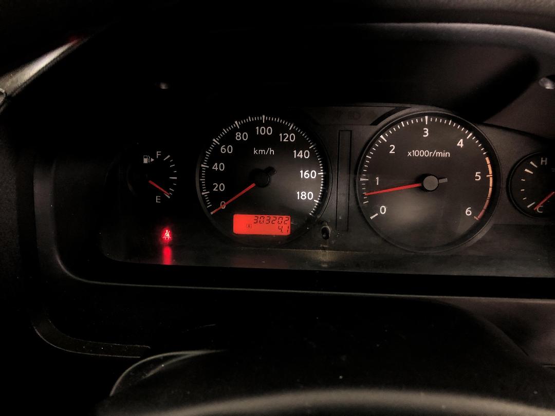 Photo '20' of Isuzu Como