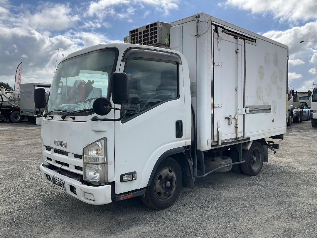 Photo '12' of Isuzu ELF 2 AXLE BOX BODY Box Body