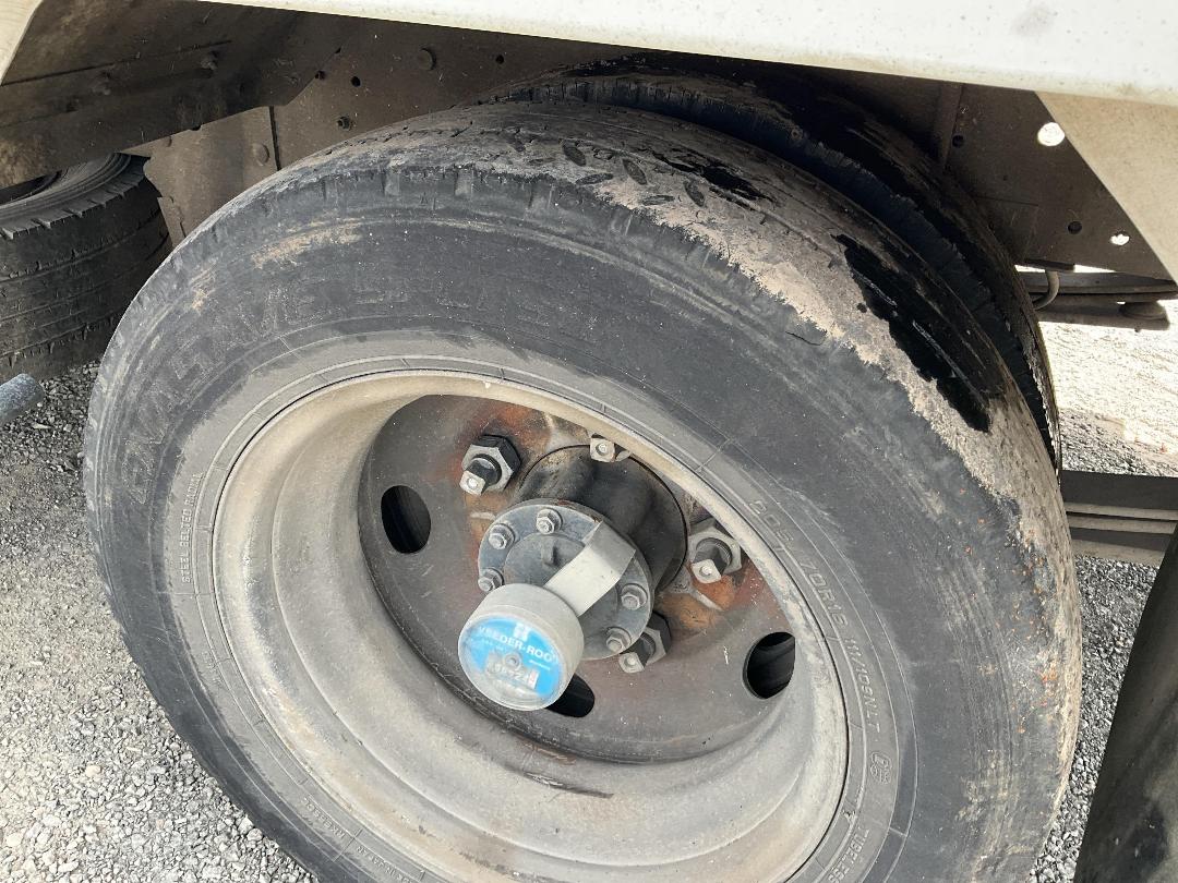 Photo '52' of Isuzu ELF 2 AXLE BOX BODY Box Body