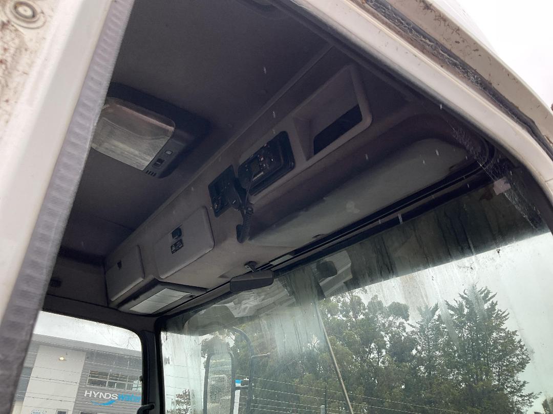 Photo '33' of Isuzu EXY 530 Tractor Unit