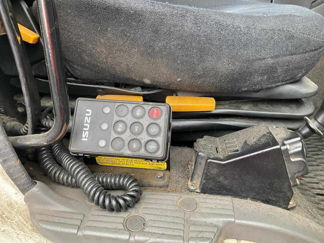 Photo '40' of Isuzu EXY 530 Tractor Unit