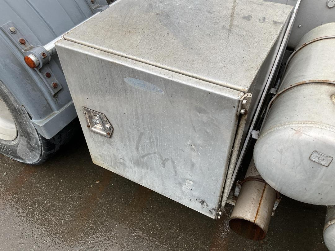 Photo '43' of Isuzu EXY 530 Tractor Unit