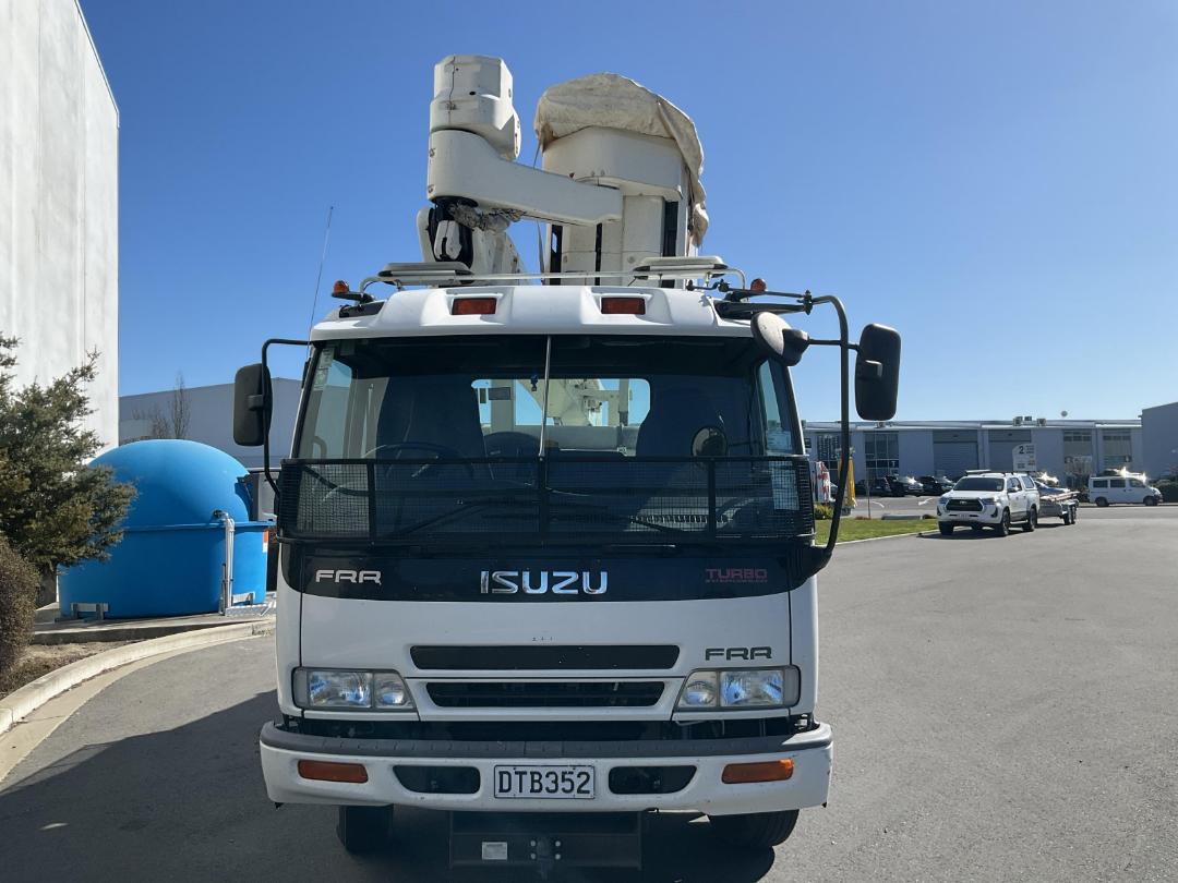 Photo '9' of Isuzu F Series FRR500 Cherry Picker/EWP Photo '9' of Isuzu F Series FRR500 Cherry Picker/EWP