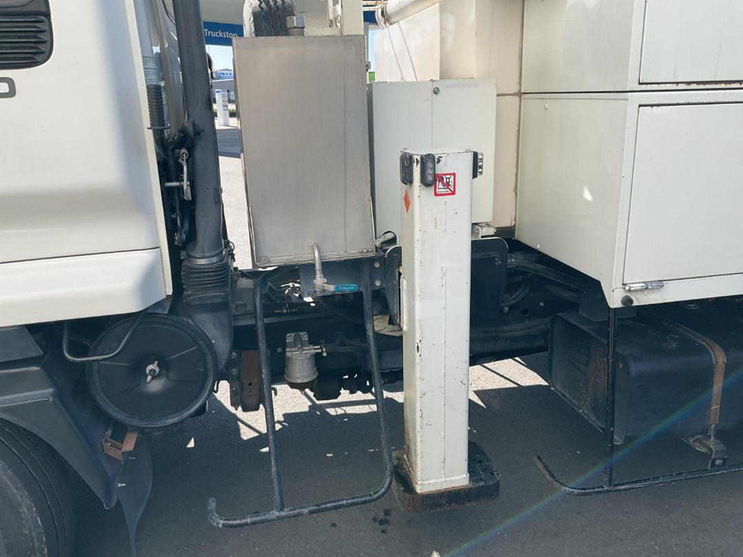 Photo '10' of Isuzu F Series FRR500 Cherry Picker/EWP Photo '10' of Isuzu F Series FRR500 Cherry Picker/EWP