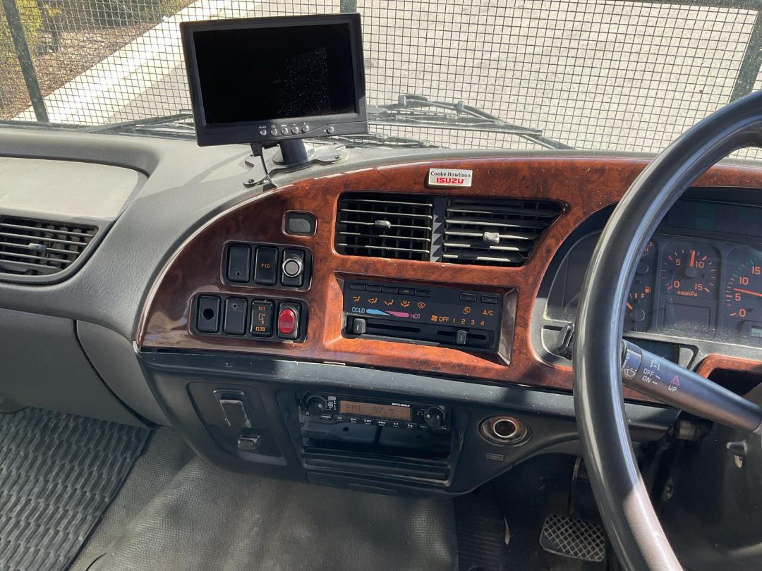 Photo '21' of Isuzu F Series FRR500 Cherry Picker/EWP Photo '21' of Isuzu F Series FRR500 Cherry Picker/EWP