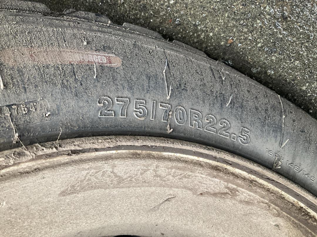 Photo '30' of Isuzu FVR 800 Flat Deck Crane