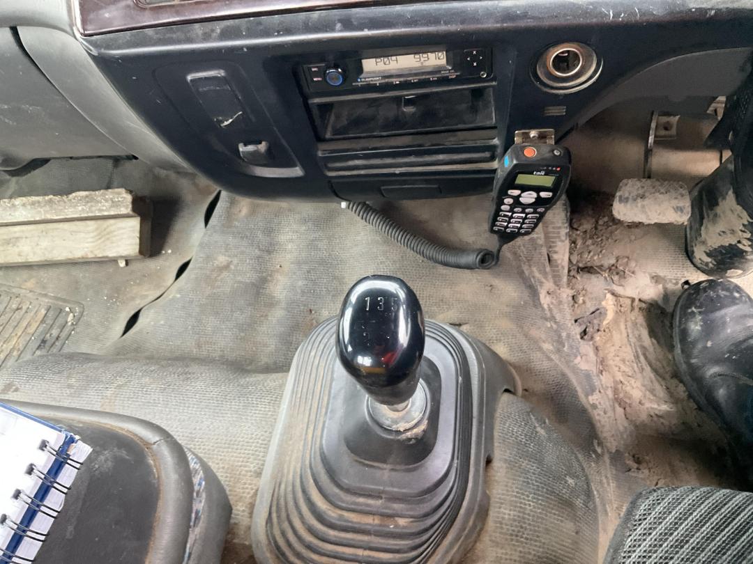 Photo '22' of Isuzu FVR 800 Flat Deck Crane